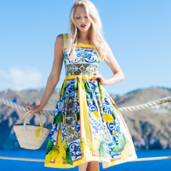 Dolce & Gabbana Dresses & Skirts - Dolce & Gabbana Midi Dress